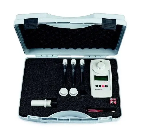 173635.0001 Merck Marka Move Cl2 / O3 / Clo2 / Cya / Ph Kolorimetre