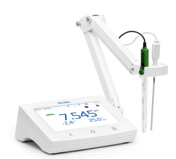 HI6221-02 Laboratuar Araştırma Sınıfı Tezgahüstü pH / mV Metre