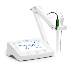 HI6221-02 Laboratuar Araştırma Sınıfı Tezgahüstü pH / mV Metre