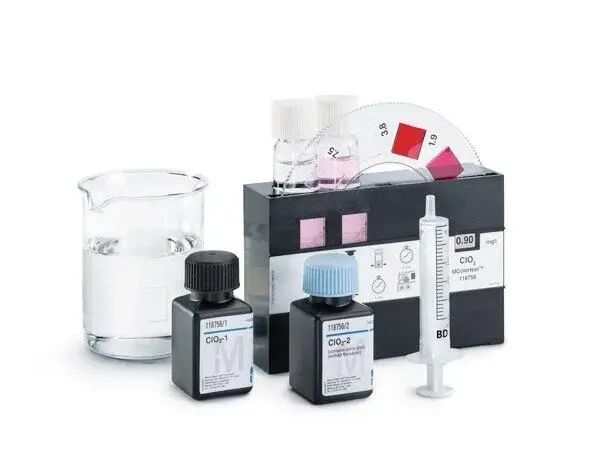 114756.0001 Merck Marka Mcolortest Kromat Testi 0.2-0.4-0.8-1.3-2.2-4-6.7-13-22 Mg/l Cro4 Metot : Difenil-karbazid Test / Paket :300