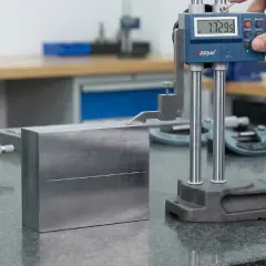 Dasqua 3230-8105-a Çift Sütunlu Dijital Mihengir 300 Mm